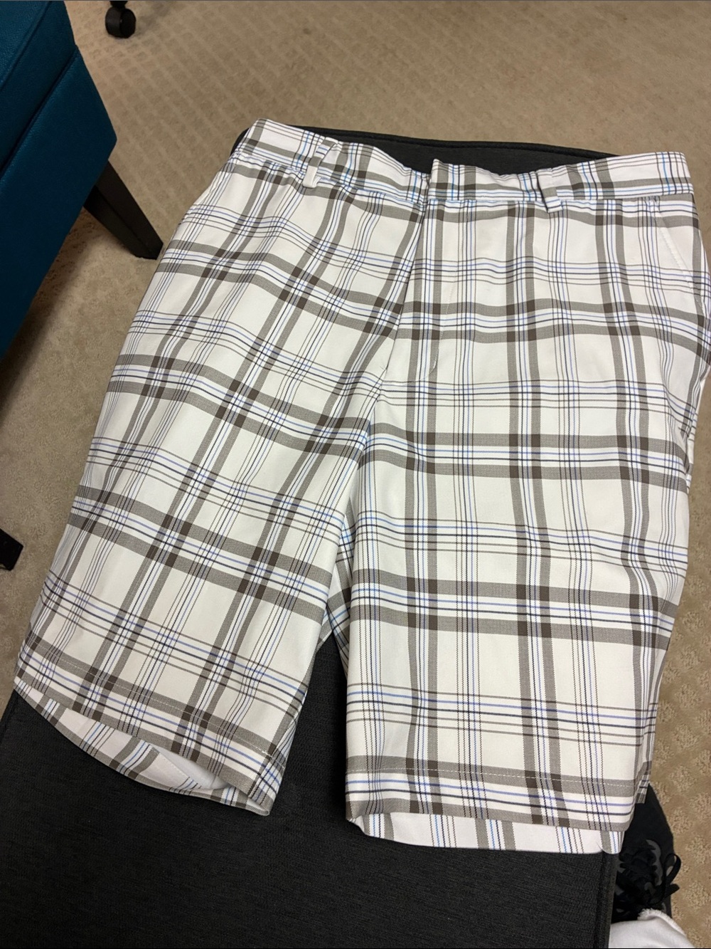 Walter Hagen Men's Plaid Golf Shorts - White, , Blue gray